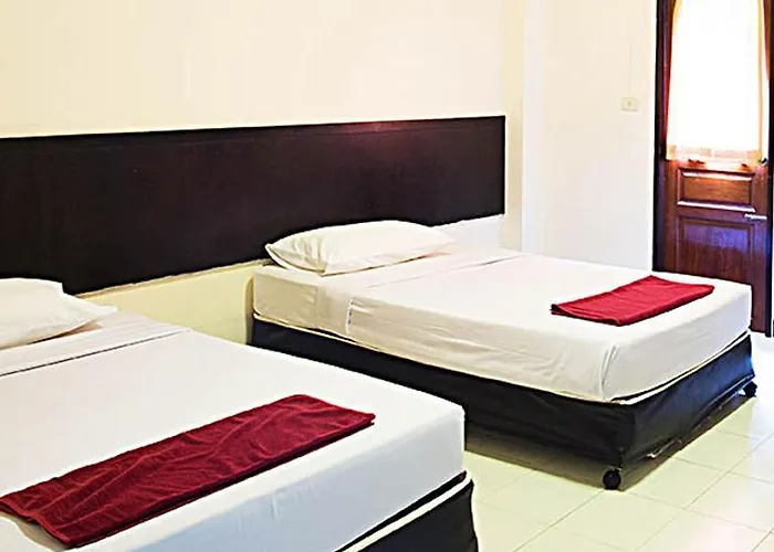Four Sons Village Hotel 2*