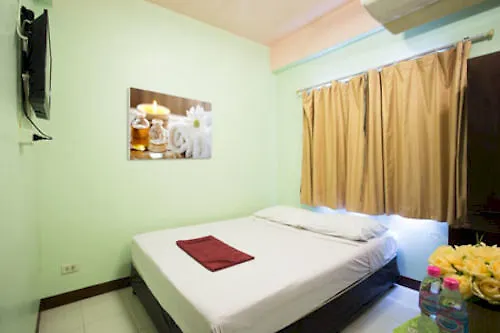 Hotel Four Sons Village