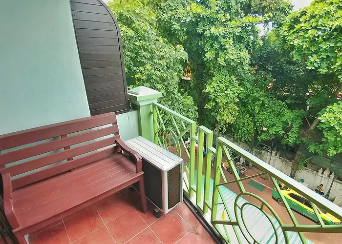 Hotel Four Sons Village 2*