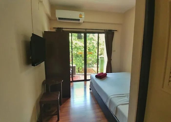 Hotel Four Sons Village 2*